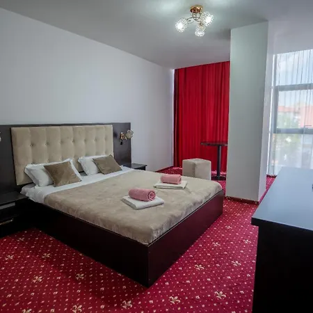 N Hotel