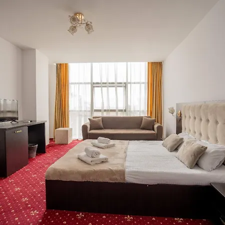 N Hotel