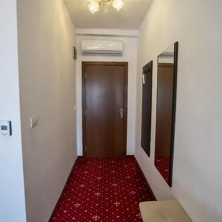 N Hotel